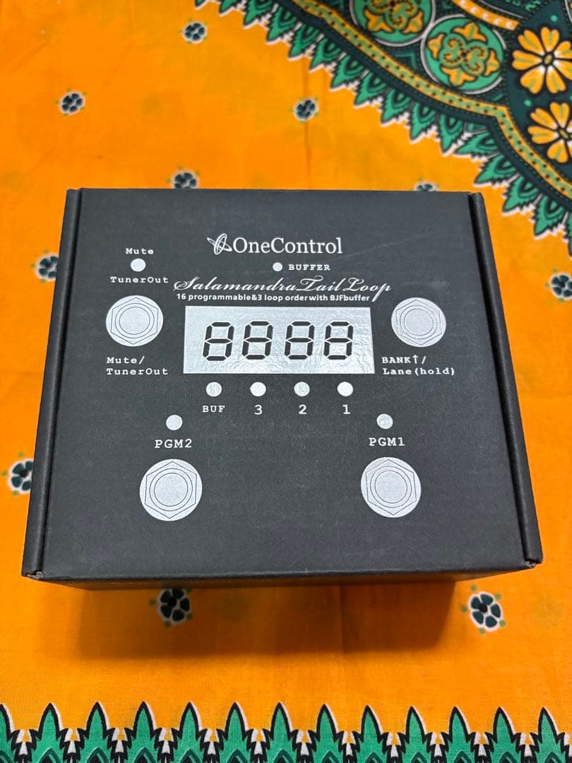 ギター One Control Salamandra Tail Loop