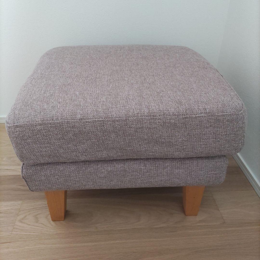 ピンク系ファブリックオットマン