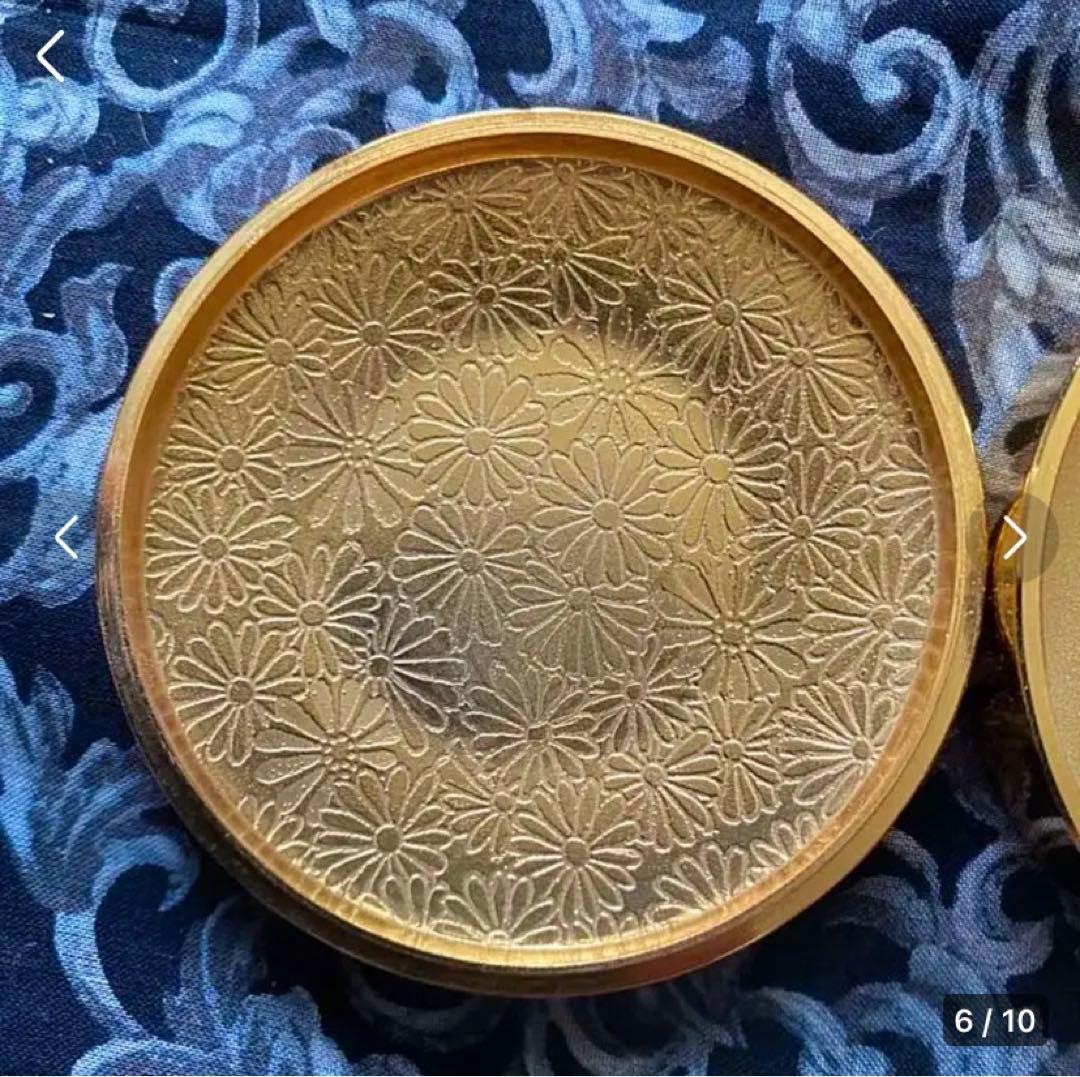 金運爆上げ　鍍金直径6.6cm高級鍍金仏塗香入れ(金属) 蓮の華　小物入れ