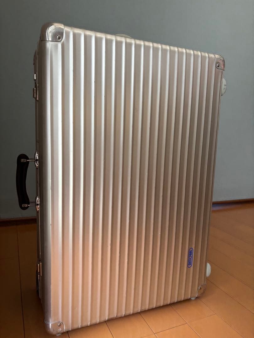 RIMOWA リモワ　クラシックフライト　キャリーケース　旅行カバン　82Ｌ