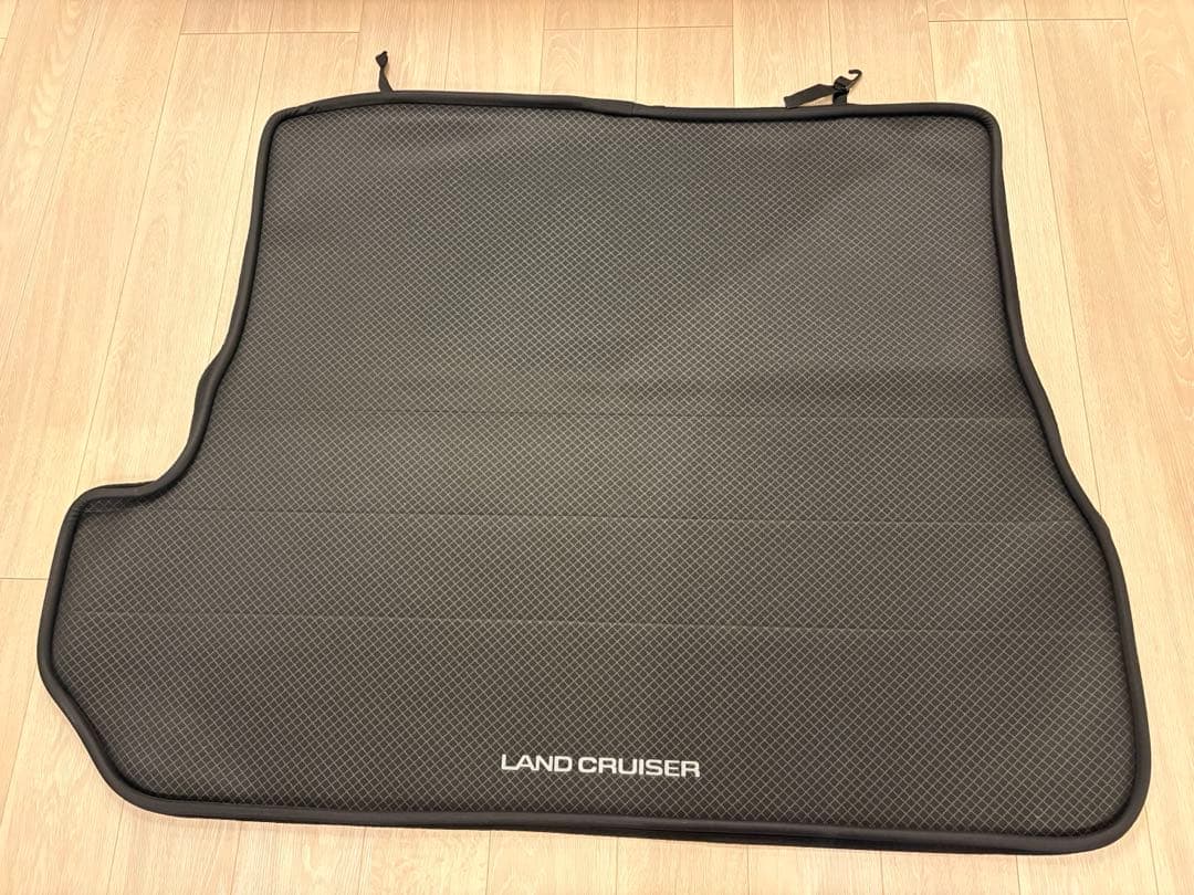 ラゲージソフトトレイ（7人乗り用）