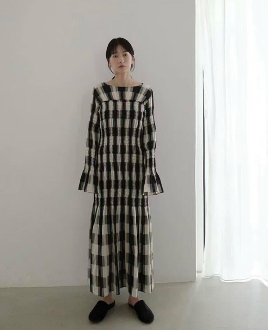 ワンピース CLANE SHIRRING LONG ONEPIECE