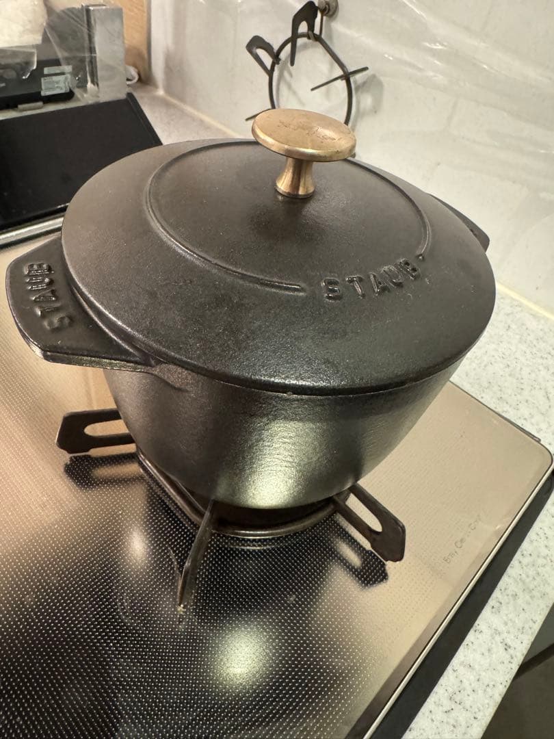 staub ラ ココット de GOHAN ブラック M 16cm 2合