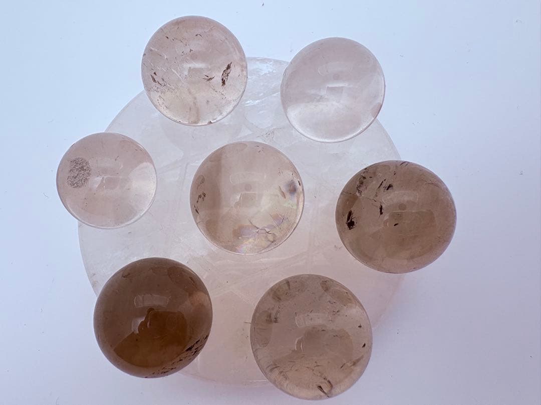 【高波動】虹入り茶水晶スモーククォーツ七星陣 × 白水晶台座浄化・魔除け・財運・