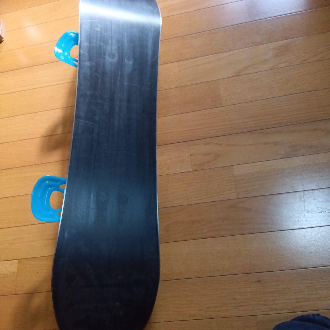 カラフル花柄スノーボードキッズ　90センチ