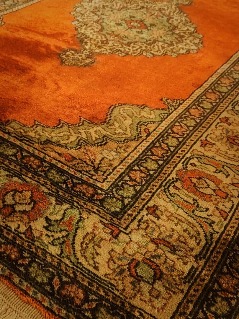 【衛生☆美品☆極上品】シルク製ペルシャ絨毯　ビンテージラグ