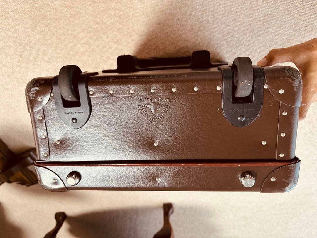 修理必要！グローブトロッター　スモールキャリーオン　茶