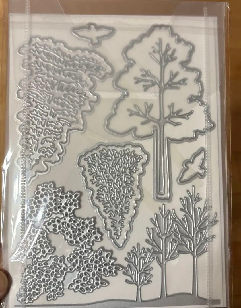未使用⭐︎木が素敵なダイFrosted Forest Dies スタンピンアップ