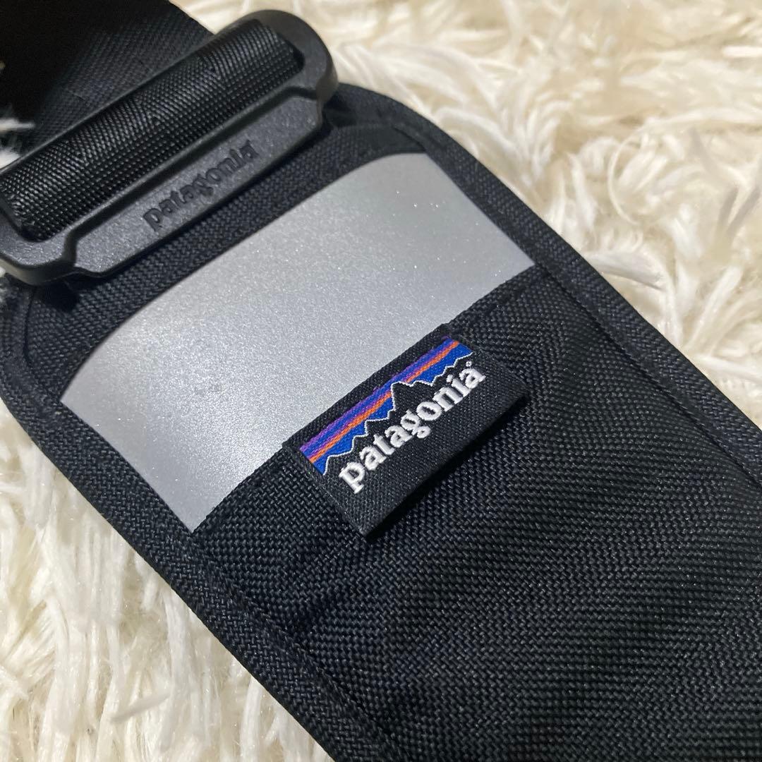 パタゴニア patagonia ハーフマスhalfmass メッセンジャーバッグ