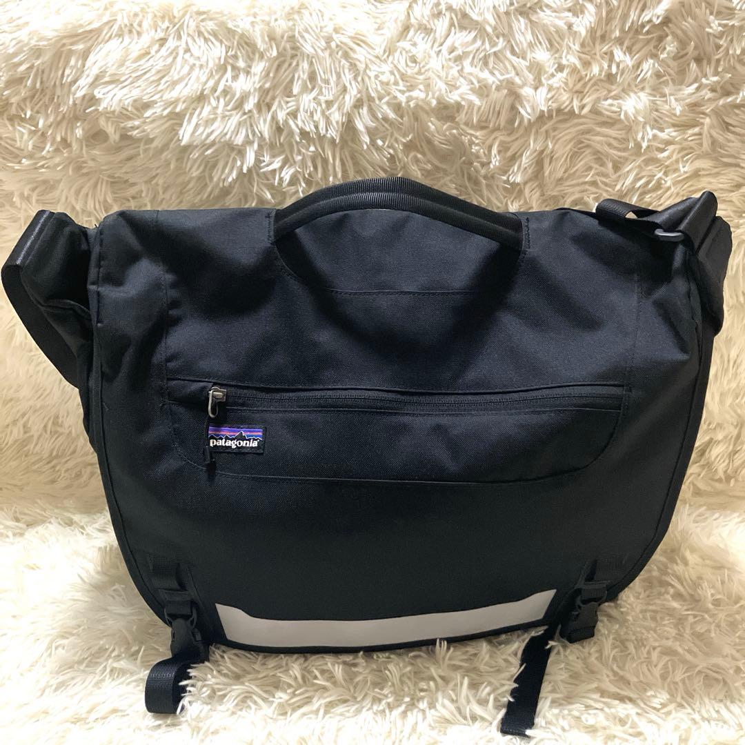 パタゴニア patagonia ハーフマスhalfmass メッセンジャーバッグ