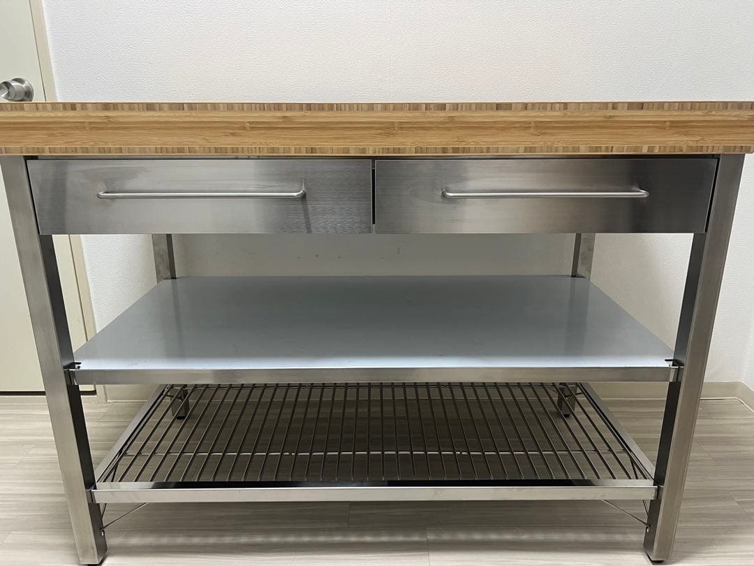 かずさん　IKEA リムフォルムサ作業台