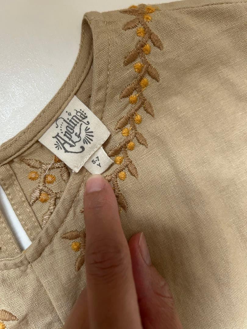 ワンピース Apolina Vela Dress - Dove 5-7