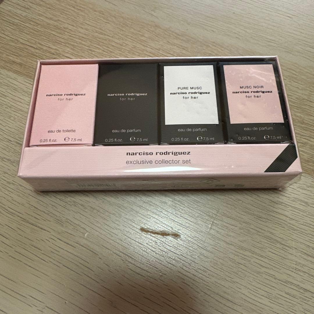 ナルシソロドリゲス フォーハー ミニ香水 コレクション II