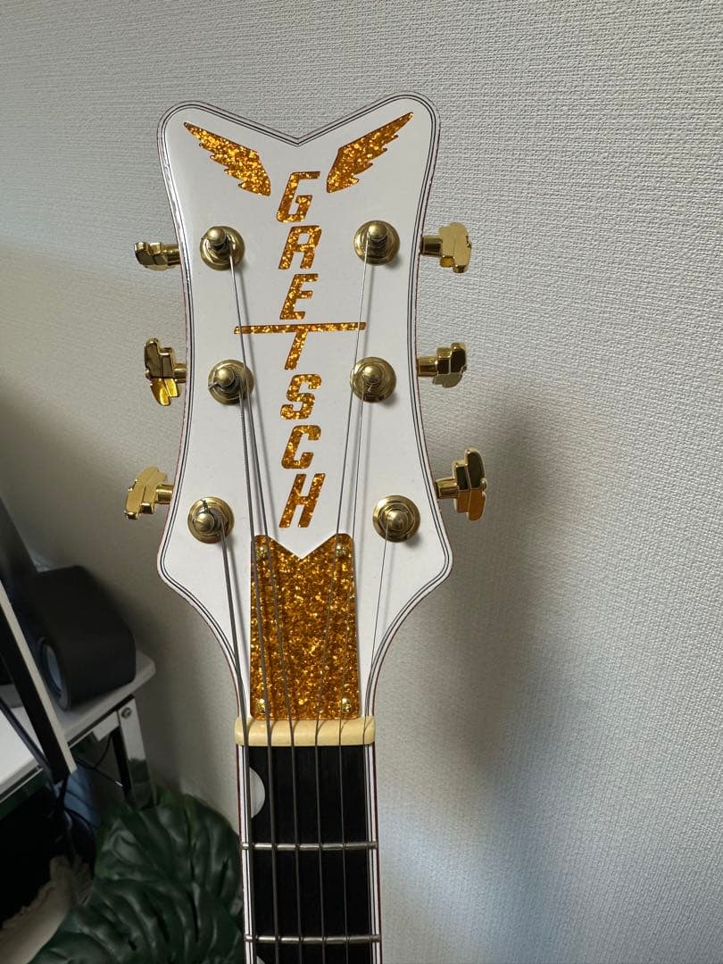 極美品GRETSCH white falcon 2025年製(値段ありさん専用)