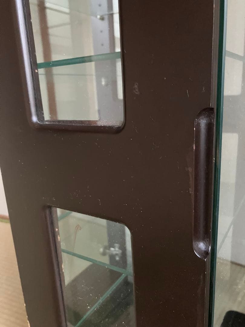 ガラスケース ディスプレイ