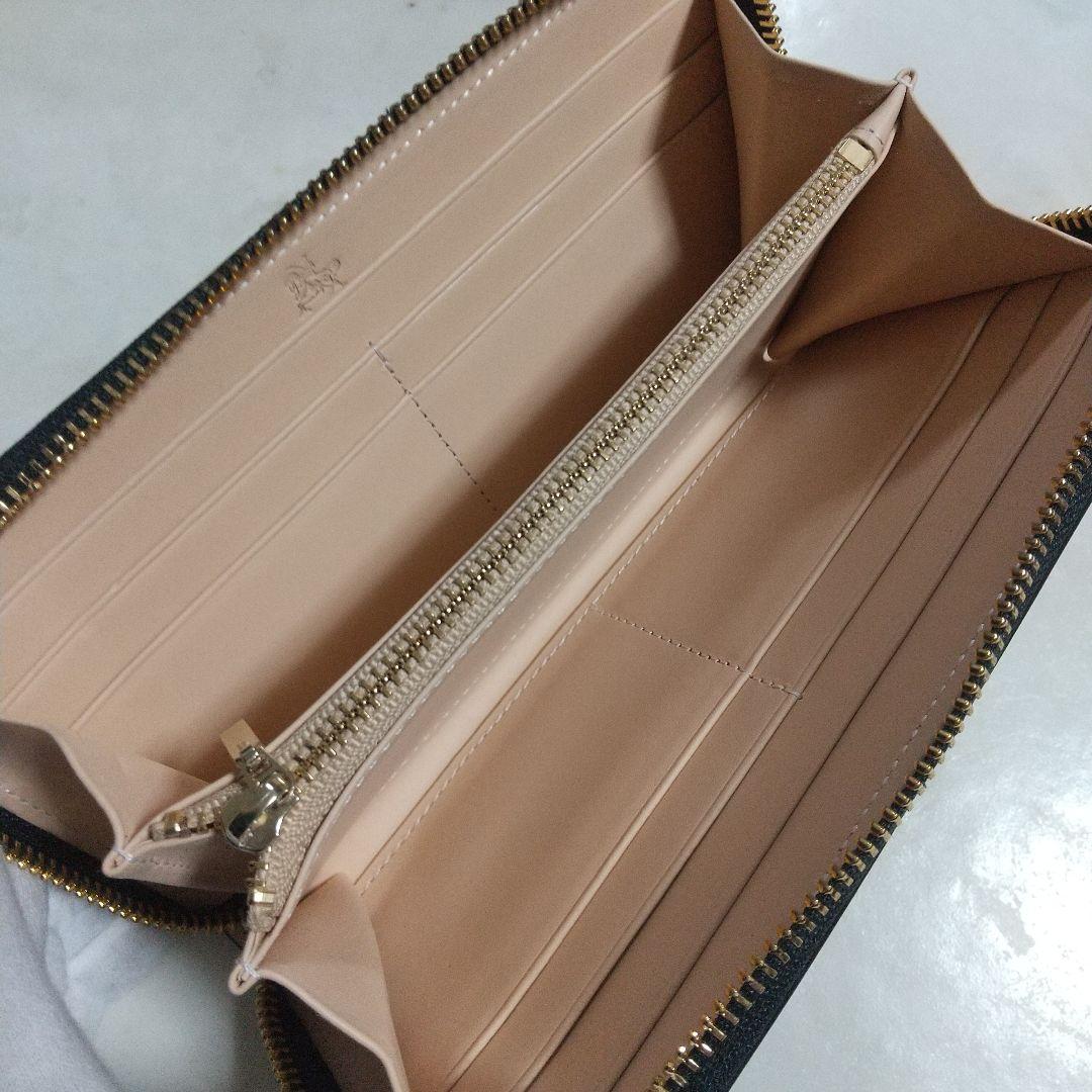 新品同様 COCOMEISTER ココマイスター 長財布 ラウンドファスナー