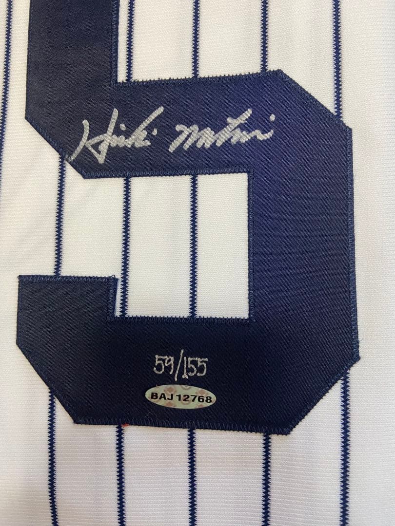 松井秀喜選手サイン入りニューヨーク・ヤンキースホームジャージ100周年パッチ付き