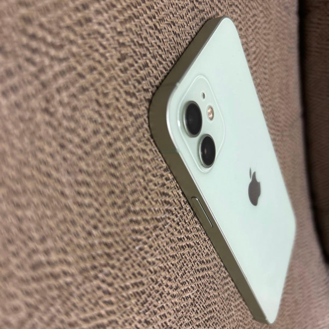 Apple iPhone 12 本体