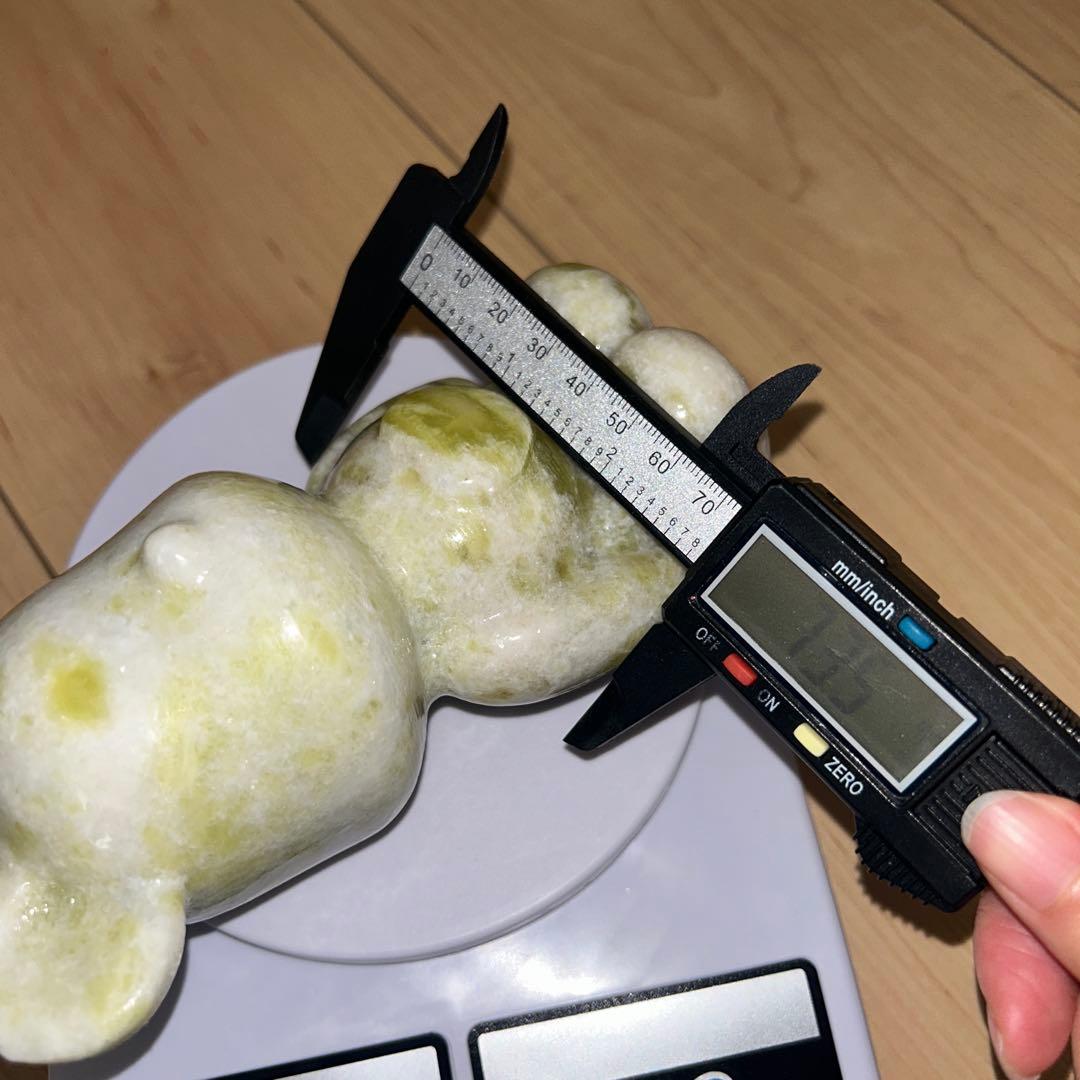 グリーンジェイド クマちゃん bigサイズ 930g 天然石 置物