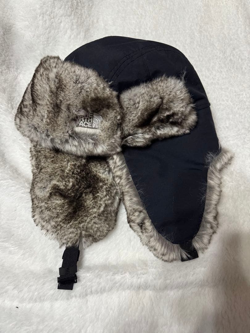 未使用に近い ノースフェイス インサレーションボンバーキャップ Mサイズ