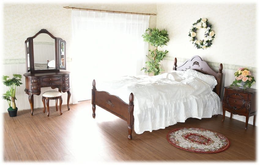 要問い合せ♥️子供～大人女子まで♥️癒される♪ロココ調　プリンセスベッド　2色