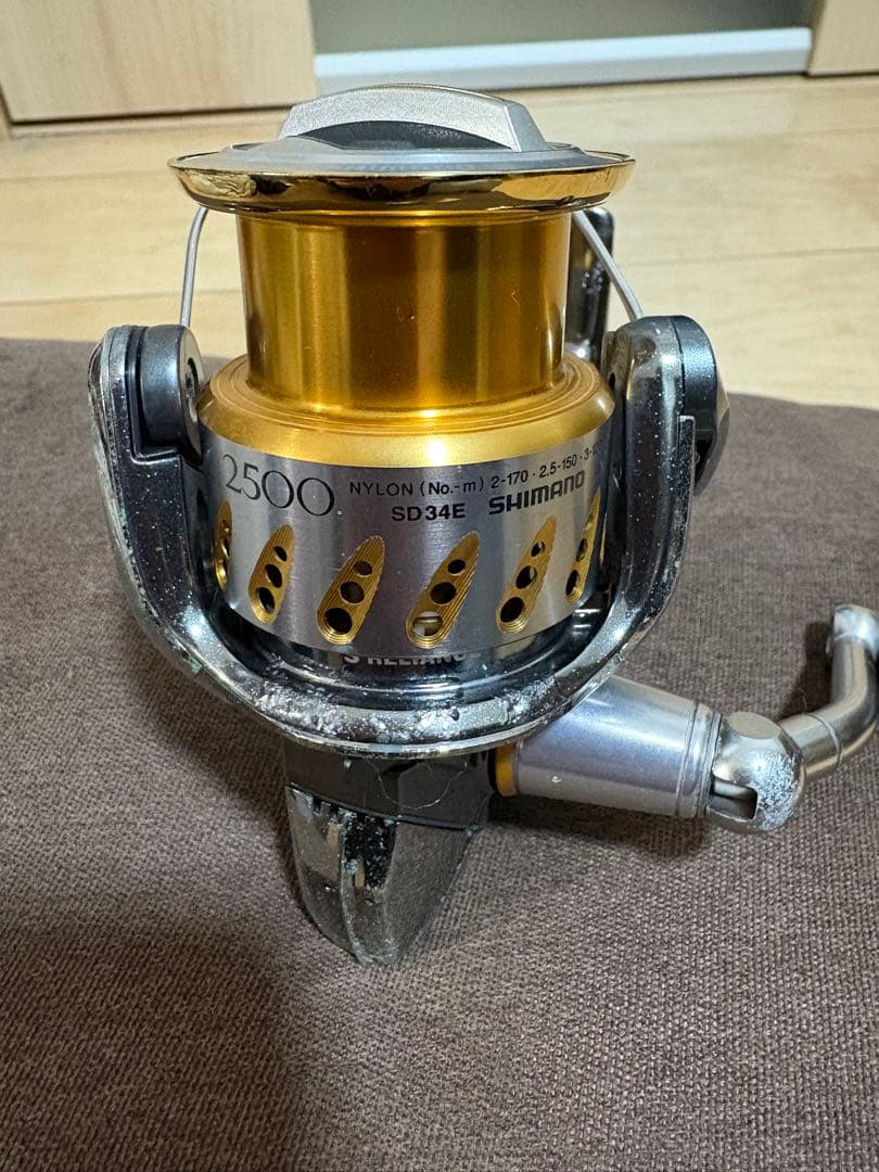 シマノ STELLA 07 2500S 左巻きゴールド/シルバー