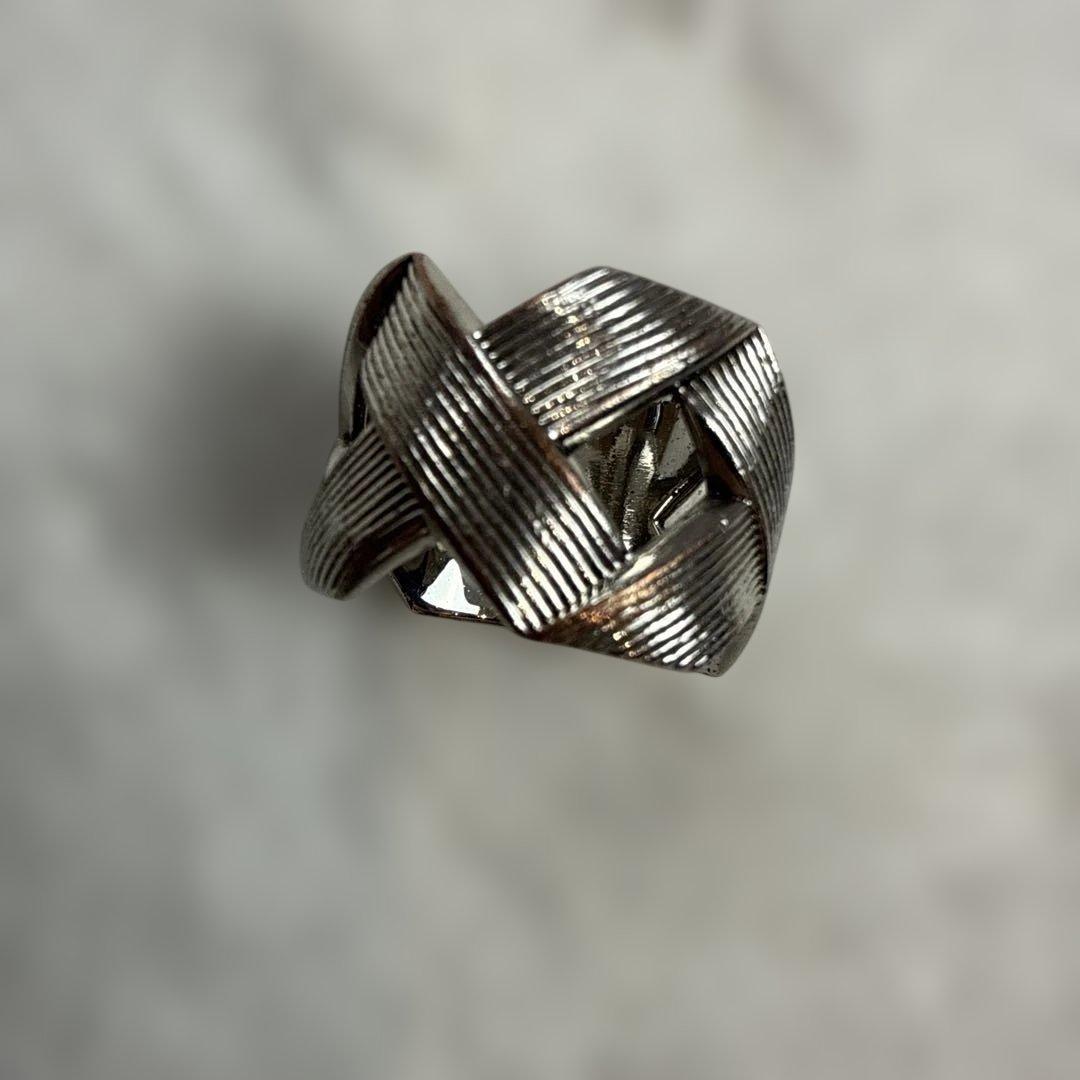 GUCCIグッチ　希少デザイン　シルバー925 クロスリング 19号