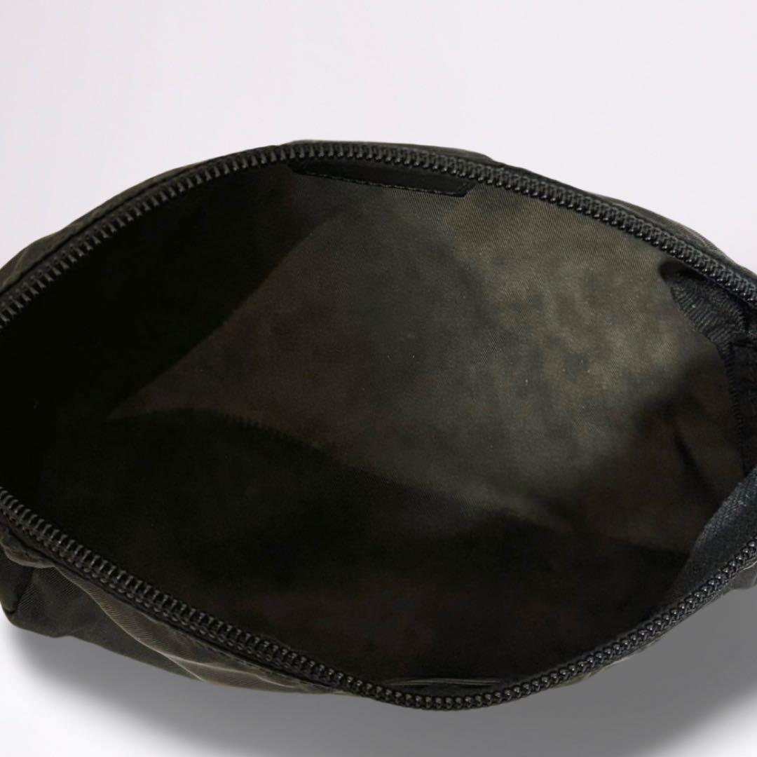 【正規品】プラダ PRADA ポーチ 小物入れ 三角ロゴ ナイロン 黒 カード付