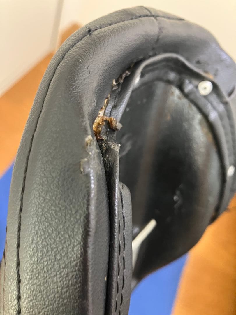 ハーレー　ダイナ　シート　Day Dream タックロール　コブラシート