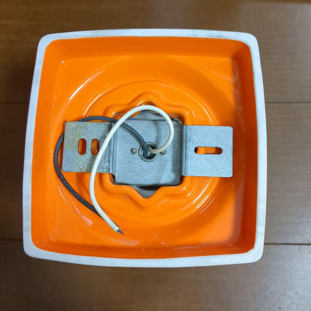 レトロポップ シェード① 電傘 電笠 乳白色 ランプシェード アンティーク 雑貨