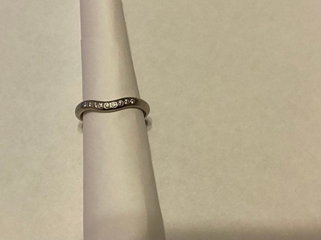 Pt950 プラチナリング　ティファニー カーブド バンド