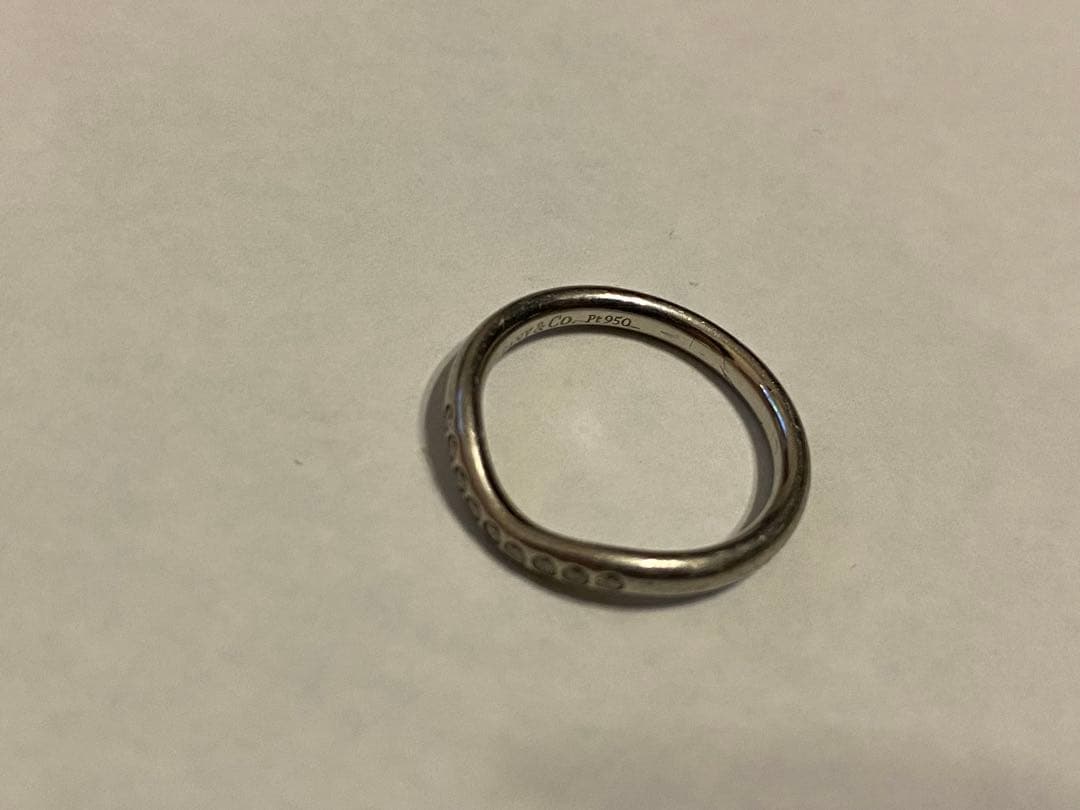 Pt950 プラチナリング　ティファニー カーブド バンド