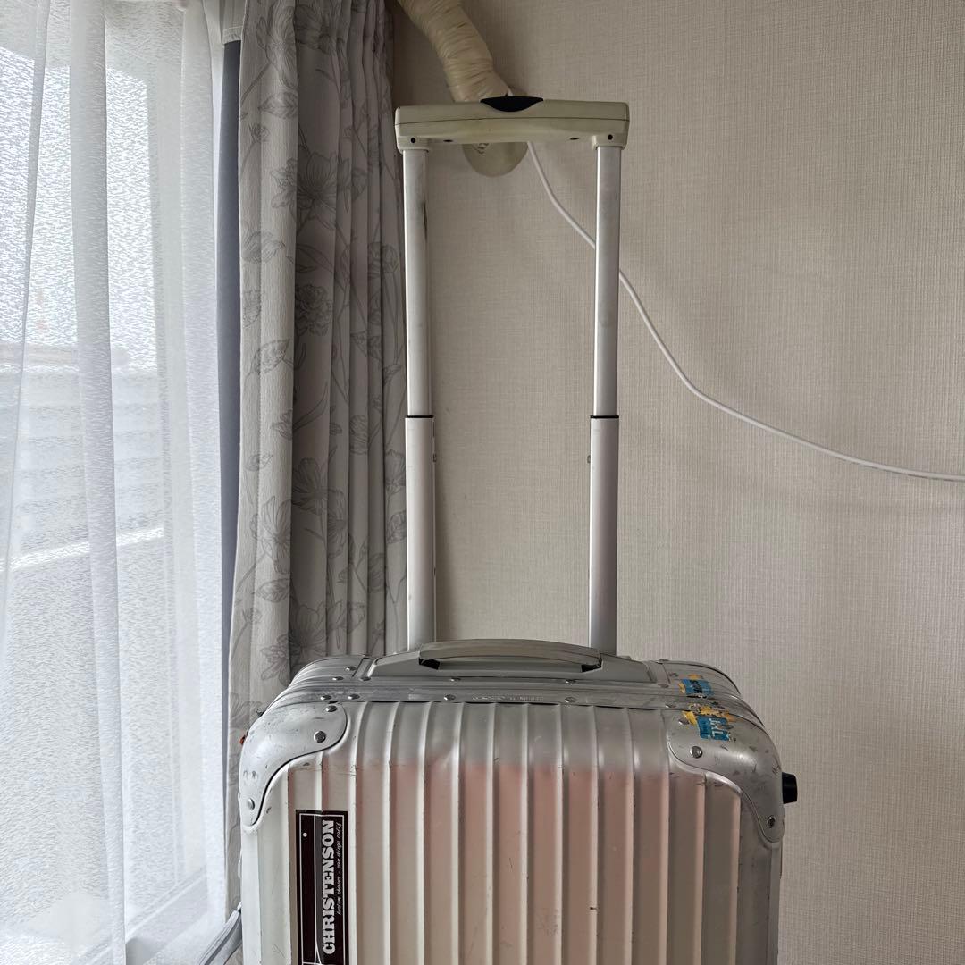 RIMOWA TOPAZ機内持込サイズ