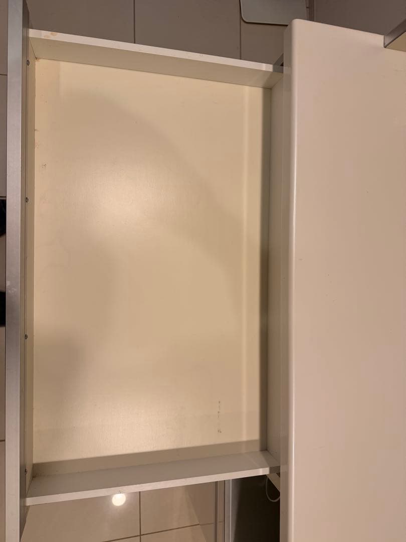 かずみさん専用 ACTUS アクタス ホワイト 食器棚 ガラス扉付き