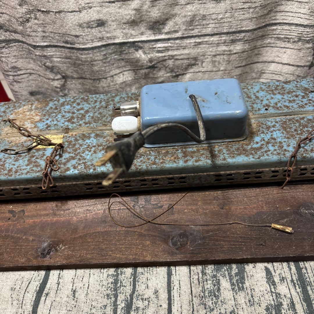 【ジャンク】ナショナル　昭和レトロ 蛍光灯 角形ランプ