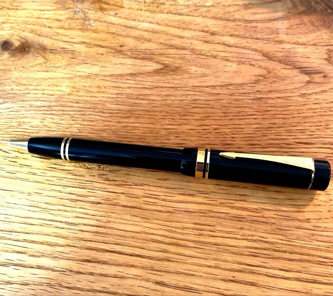 パーカー　デュオフォールド(最初期型) ブラック