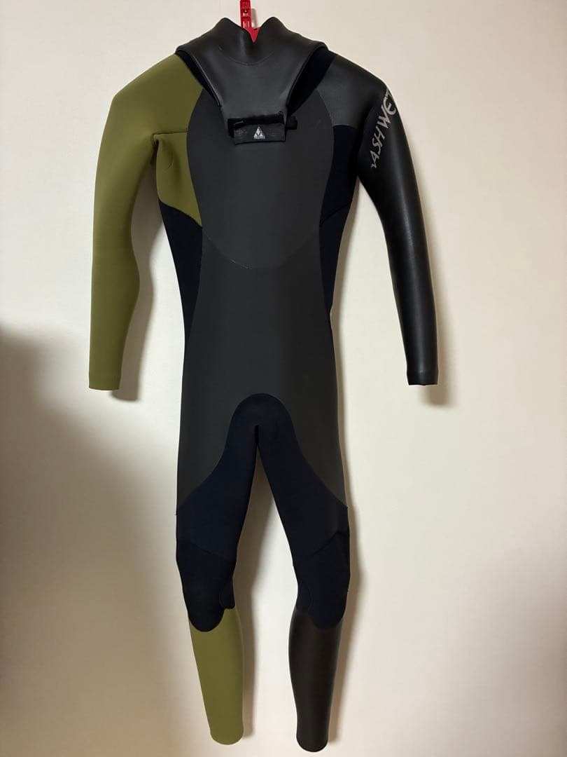 ⭐︎晴美⭐︎ RASH セミドライウェットスーツ