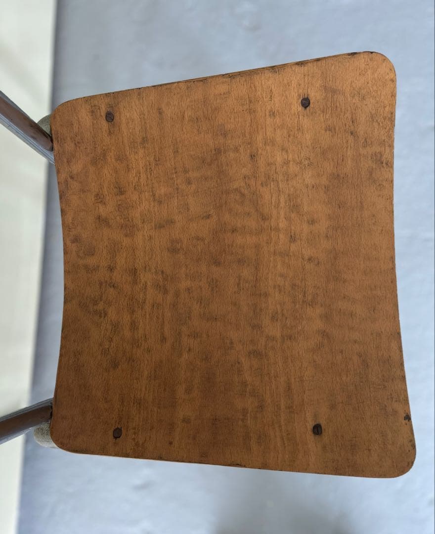 ビンテージ　フランス　1940年代　❶ スチールパイプ　チェア