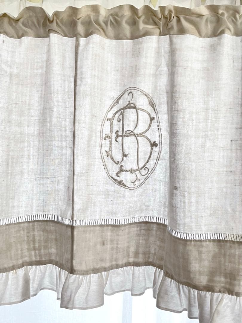 【美品】フランスアンティーク BR手刺繍 ホワイトフリルカフェカーテン 3374
