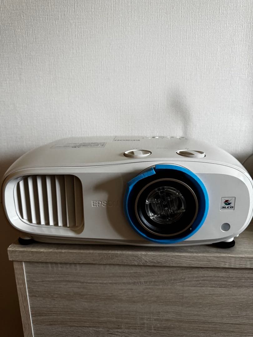 EPSON EH-TW7100 プロジェクター本体　4K