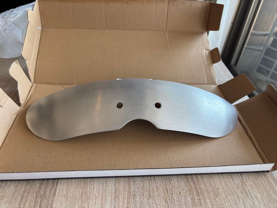 モートーン(Motone) フロントフェンダー SHORTY アルミ ブラッシュ