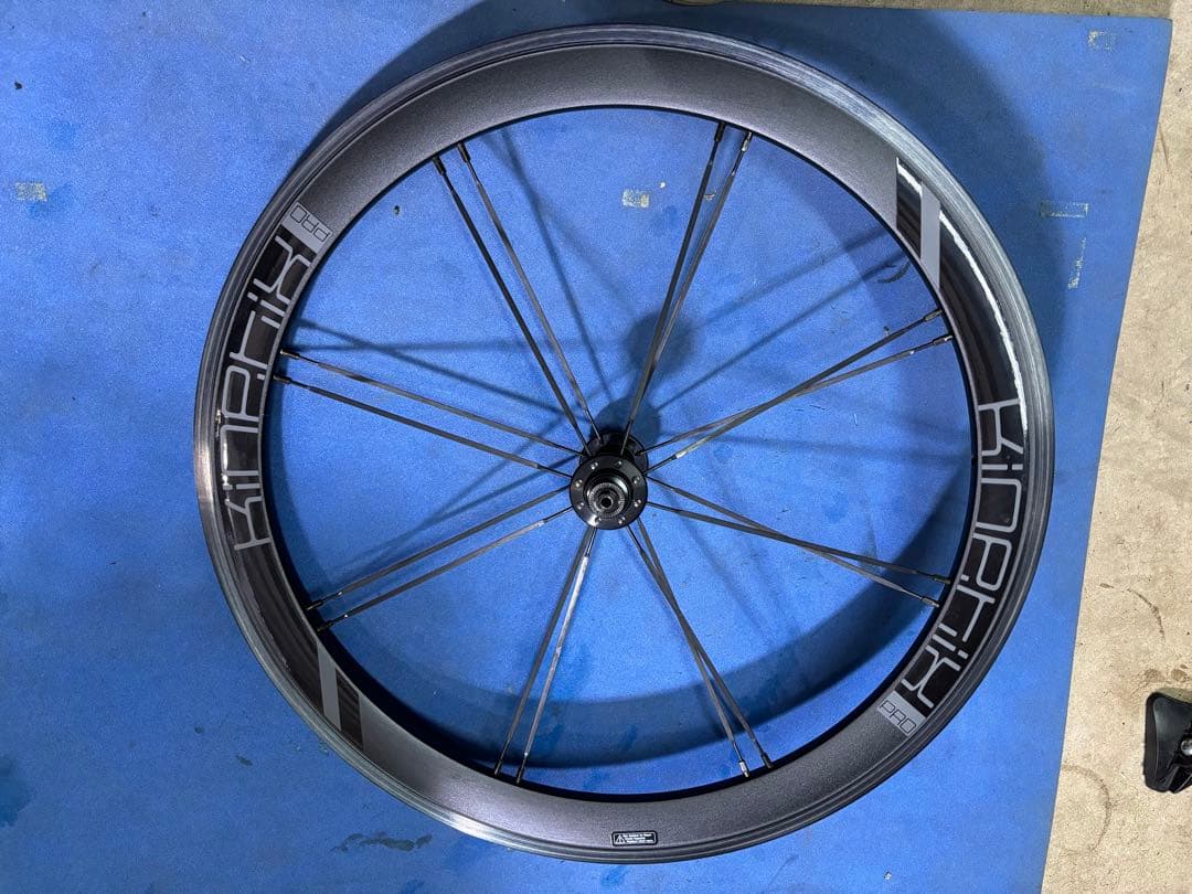 Kinetix PRO 20インチ フロント ターンサージュ