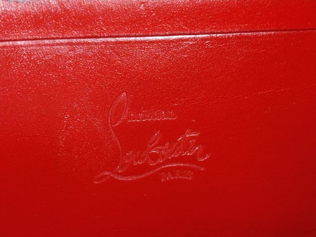 ✨美品✨クリスチャンルブタン　ケース　財布