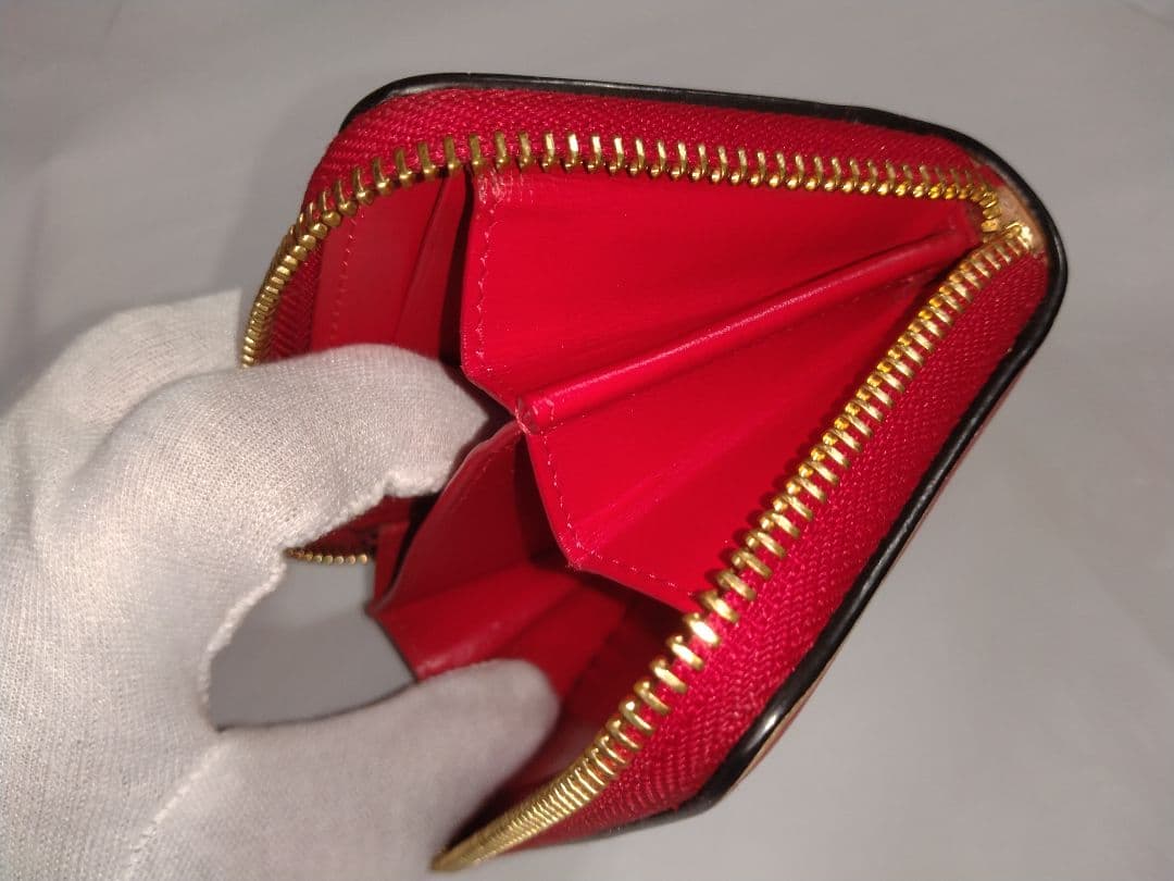 ✨美品✨クリスチャンルブタン　ケース　財布