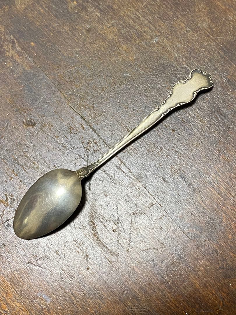 20'30s'アンティークスワスティカ装飾ハンドルのシルバースプーン