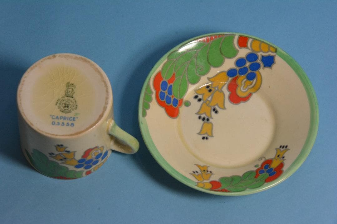 【英国ビンテージ】ロイヤル・ドルトンのデミタス(2客セット)