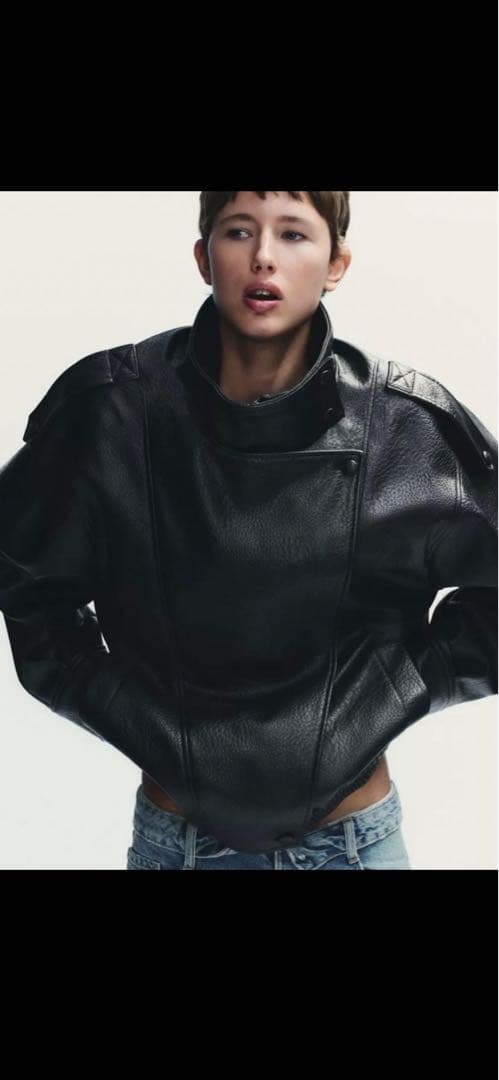 ZARA フェイクレザージャケット 黒