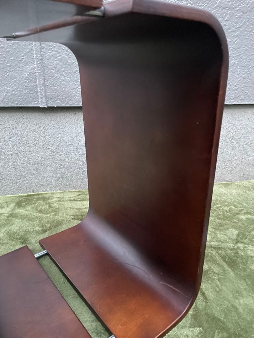 イエリアーダ「フィヨルド」 サイドテーブル リビングローコーヒー台花