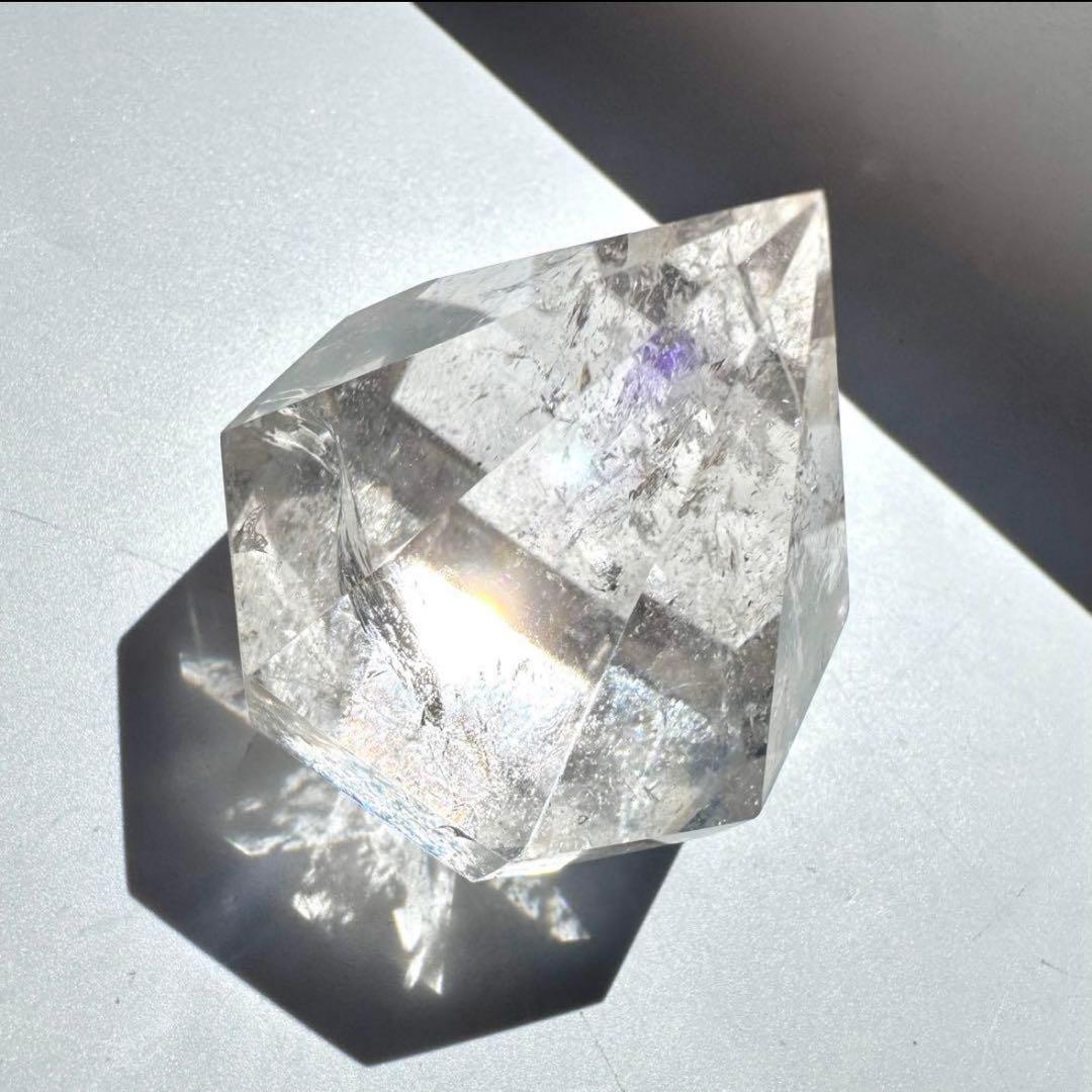 レインボー アイリスクォーツ ダイヤモンドカット