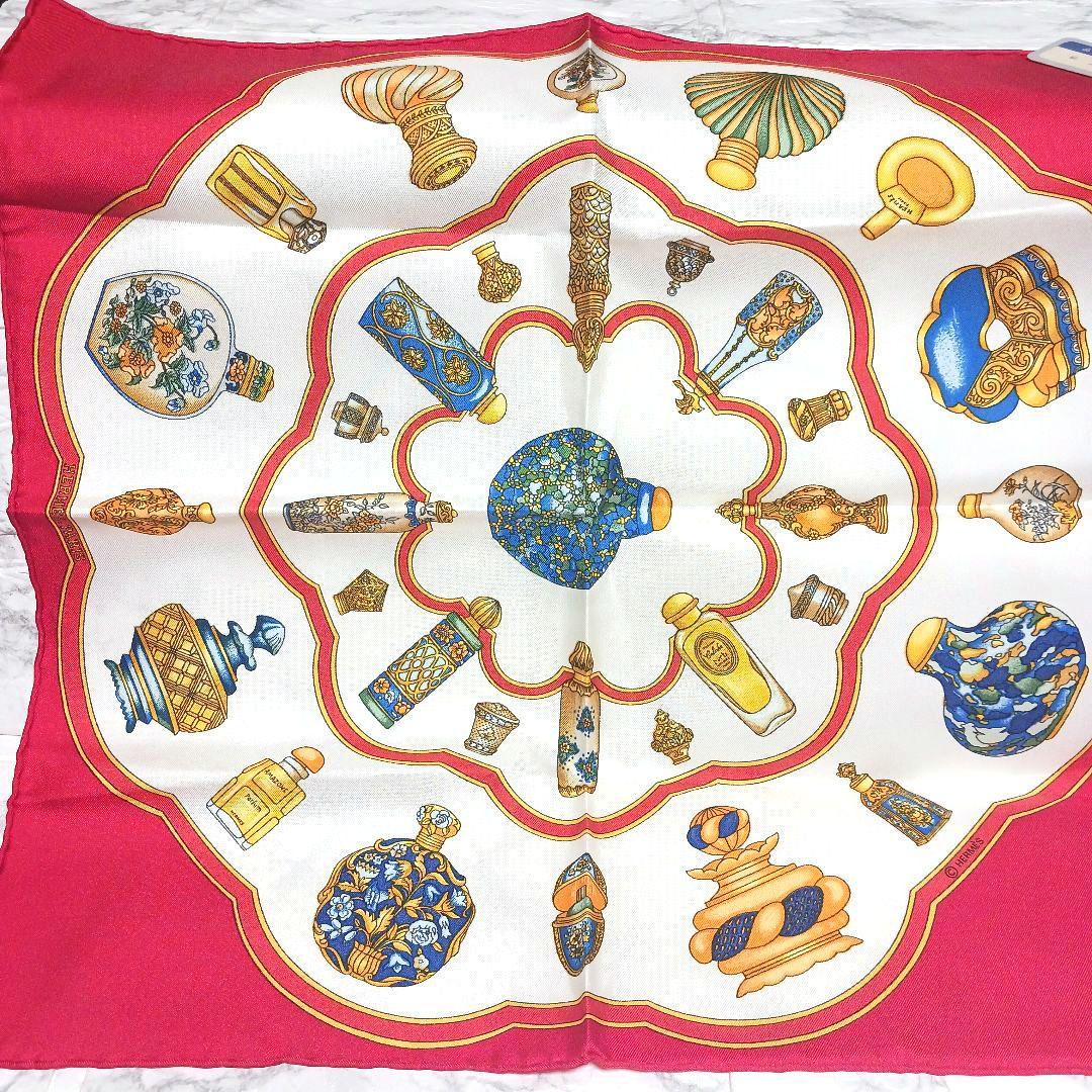 HERMES 香水瓶デザイン シルクスカーフ